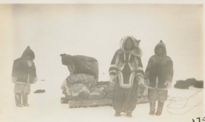 Image: Eskimos [Inuit] visiting